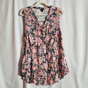 Torrid | Sleeveless Stretch Waist Lace Up Top w/Pockets | Size 1/14-16/1X